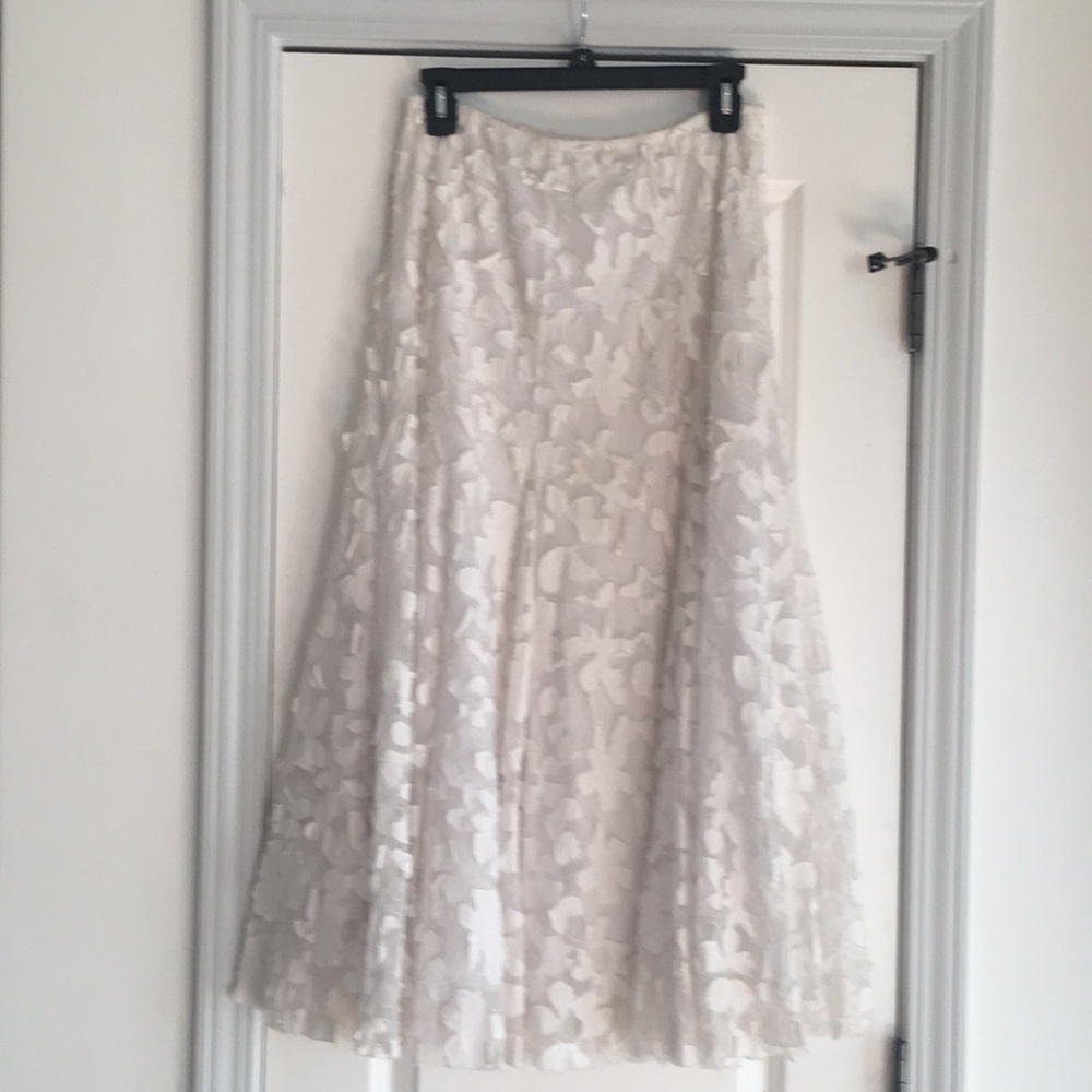 Karen White Skirt
